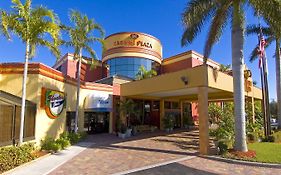 Crowne Plaza Fort Myers at Bell Towers Shops